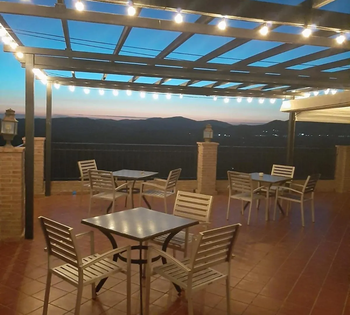 Hotel Rural Los Tadeos Zahara De La Sierra Lantställe